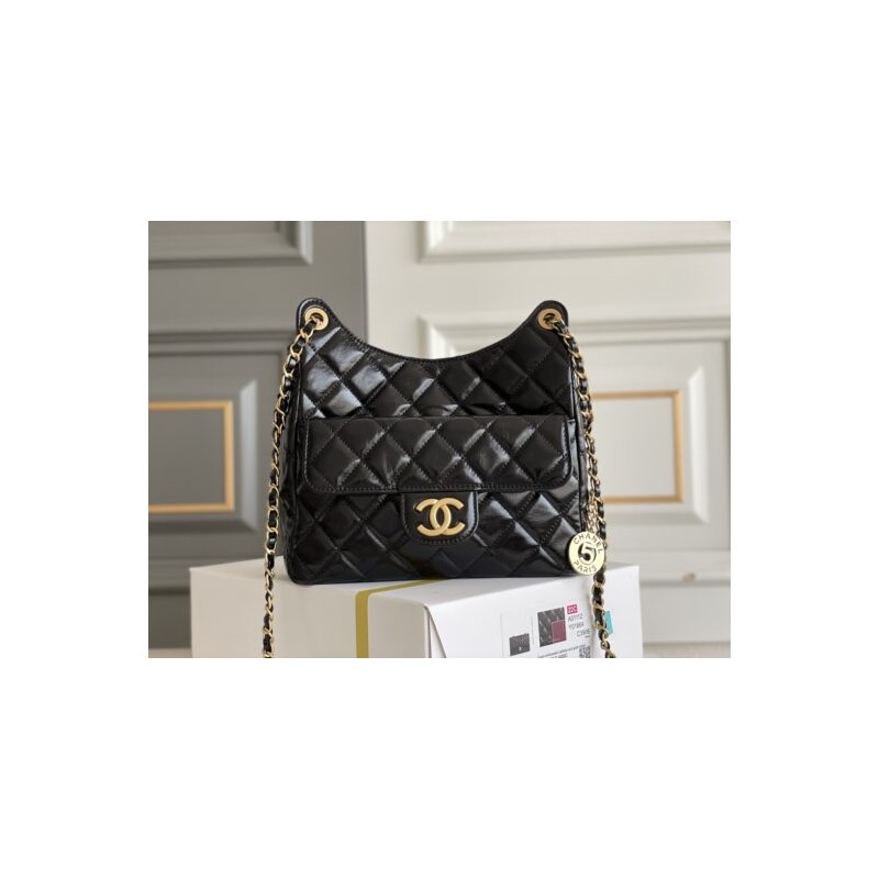 CHANEL 2023 HOBO HANDBAG price trend