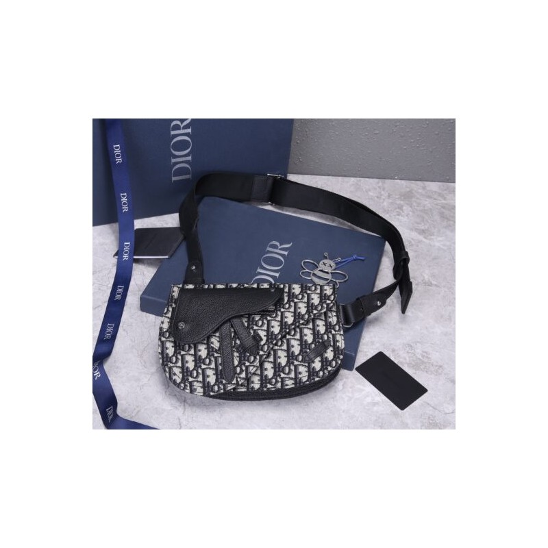 Dior Men’s Saddle Bag replica designer