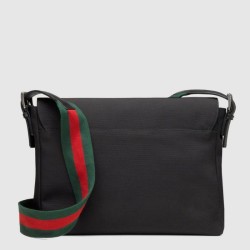 Replicas Gucci Black Techno Canvas Messenger Bags 337074 KWT5N 1060