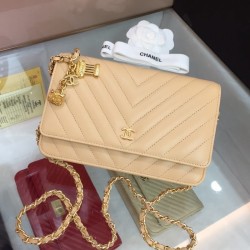 Perfect Chevron V Stitch Chain Wallet Leather A33814 Apricot