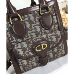 Designer Christian Dior Dioraddict embroidered denim handbag Coffee