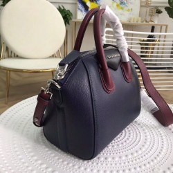 Replica Givenchy Antigona Mini Bag Black