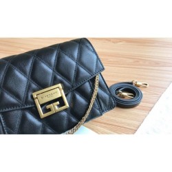 Designer Givenchy GV3 Bag Diamond Quilted Leather Black