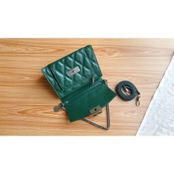 Knockoff Givenchy GV3 Bag Diamond Quilted Leather Green