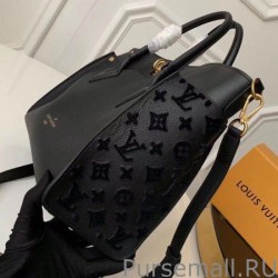 Luxury On My Side Bag Monogram Tufting M53826