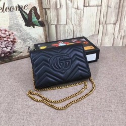 Fashion GG Marmont matelasse mini bag black 474575