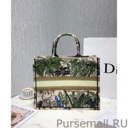 7 Star Christian Dior Book Tote Bag In Embroidered Canvas Green