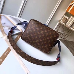 Top Quality Messenger PM Bag Monogram Canvas M43843 Blue