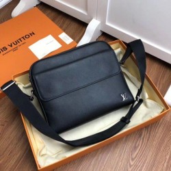 Replicas Alex Messenger PM Bag Taiga Leather M30260