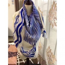 Fashion Monogram Almazing Shawl M75829