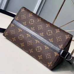 Perfect Triangle Shaped Monogram Canvas Bag M54330