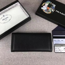 Luxury Prada Glacé Calf leather flap Wallet Black