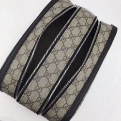 Best Gucci GG Supreme toiletry case 406395