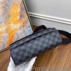 Designer New Flap Messenger Damier Graphite N40418