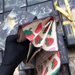 Wholesale Zumi Strawberry Print Wallet 573612