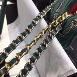 Perfect Gabrielle Clutch With Chain Green