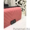 High Medium Chevron Boy Flap Shoulder Bag A67086 Pink