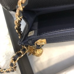 AAA+ Stitch Chain Grained Calfskin Woc Bag A33814 Black
