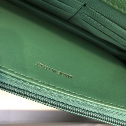 7 Star Stitch Chain Grained Calfskin Woc Bag A33814 Green