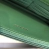 7 Star Stitch Chain Grained Calfskin Woc Bag A33814 Green