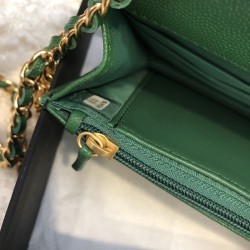 7 Star Stitch Chain Grained Calfskin Woc Bag A33814 Green