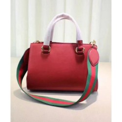 Perfect Sylvie Leather Handbag Style 460381 Red