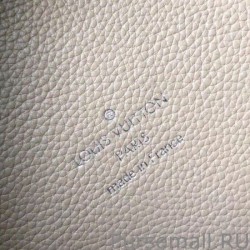 Top Hina MM Bag Mahina Leather M53140