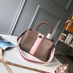 7 Star Taupe Astrid Bag M54374