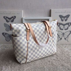 7 Star Totally MM Damier Azur N41279